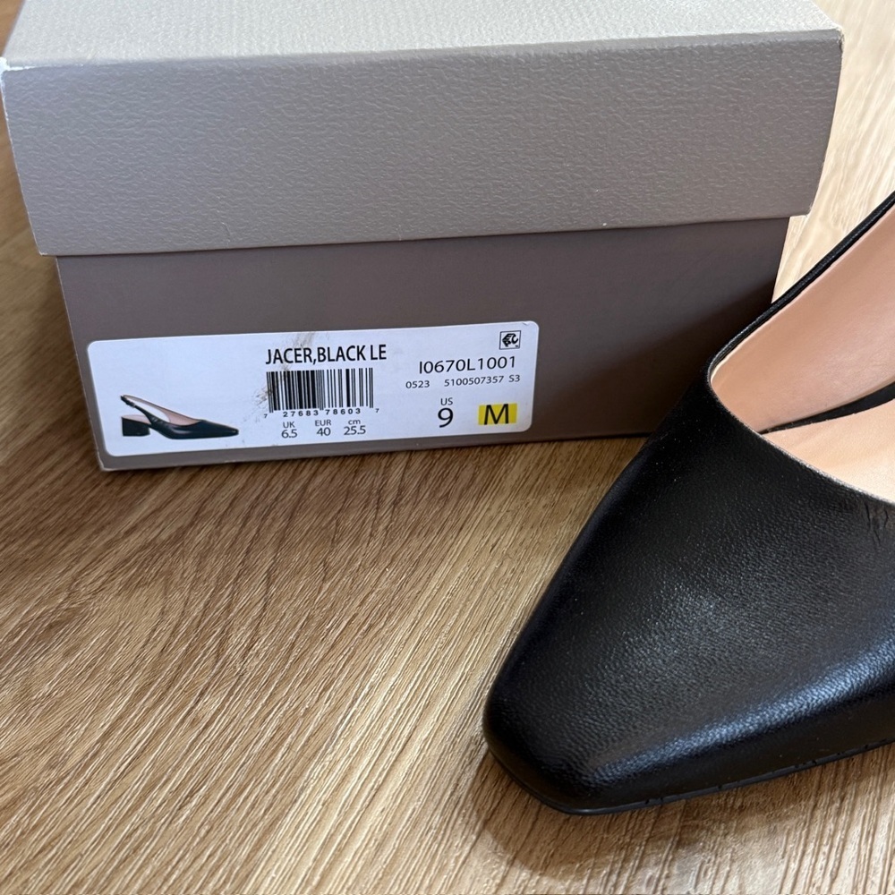 Franco Sarto Jacer Black Slingback Pointed Toe Pump Heels 9 - Picture 8 of 8